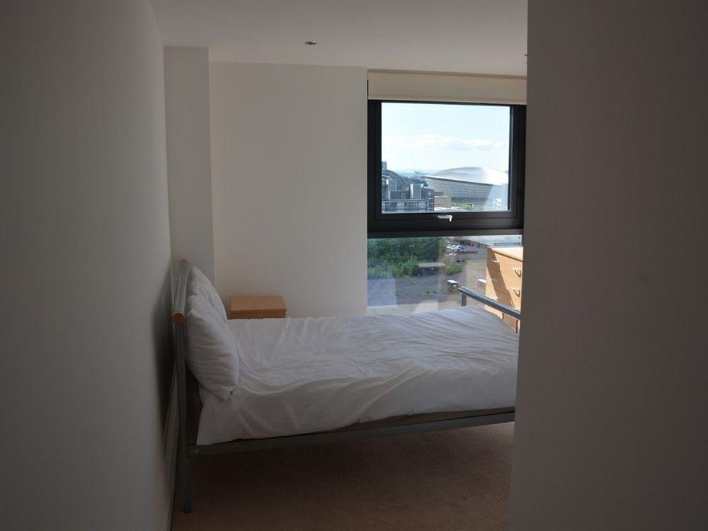 Glasgow Riverside Apartments ภายนอก รูปภาพ